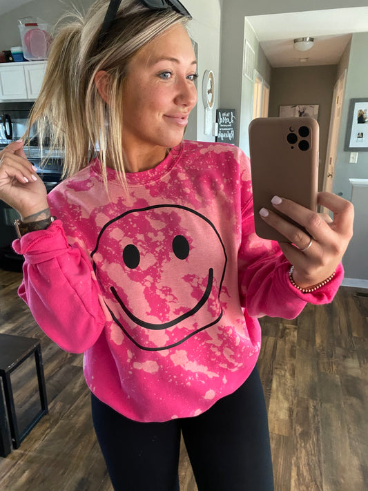 Bleached pink smiley crew