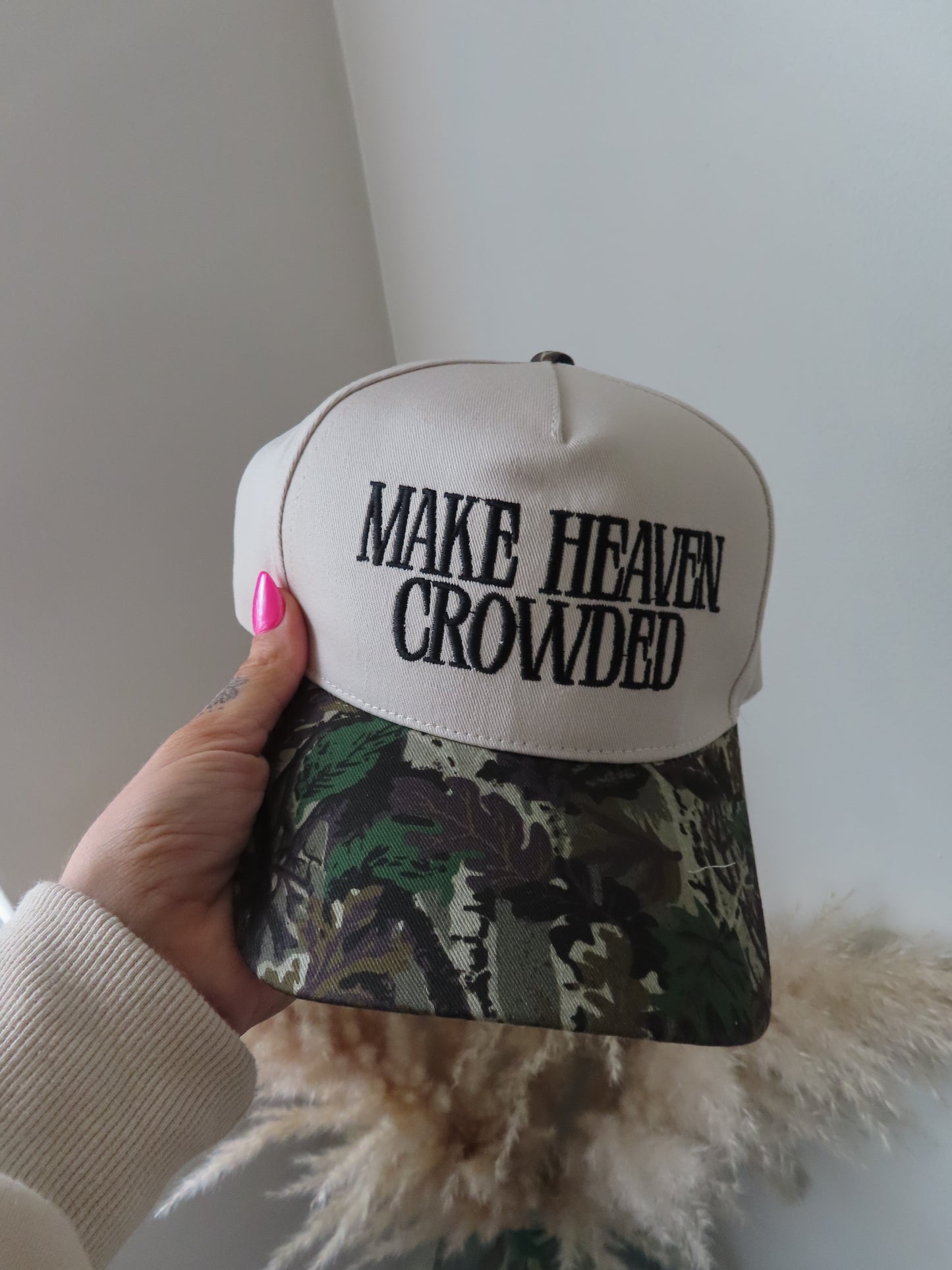 Make heaven crowded // camo